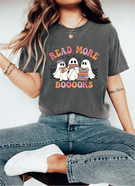 T-Shirt Read More Booooks T-Shirt