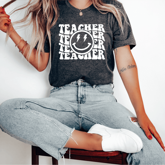 T-Shirt Teacher Wavy Groovy Text Lightning Smile T-Shirt
