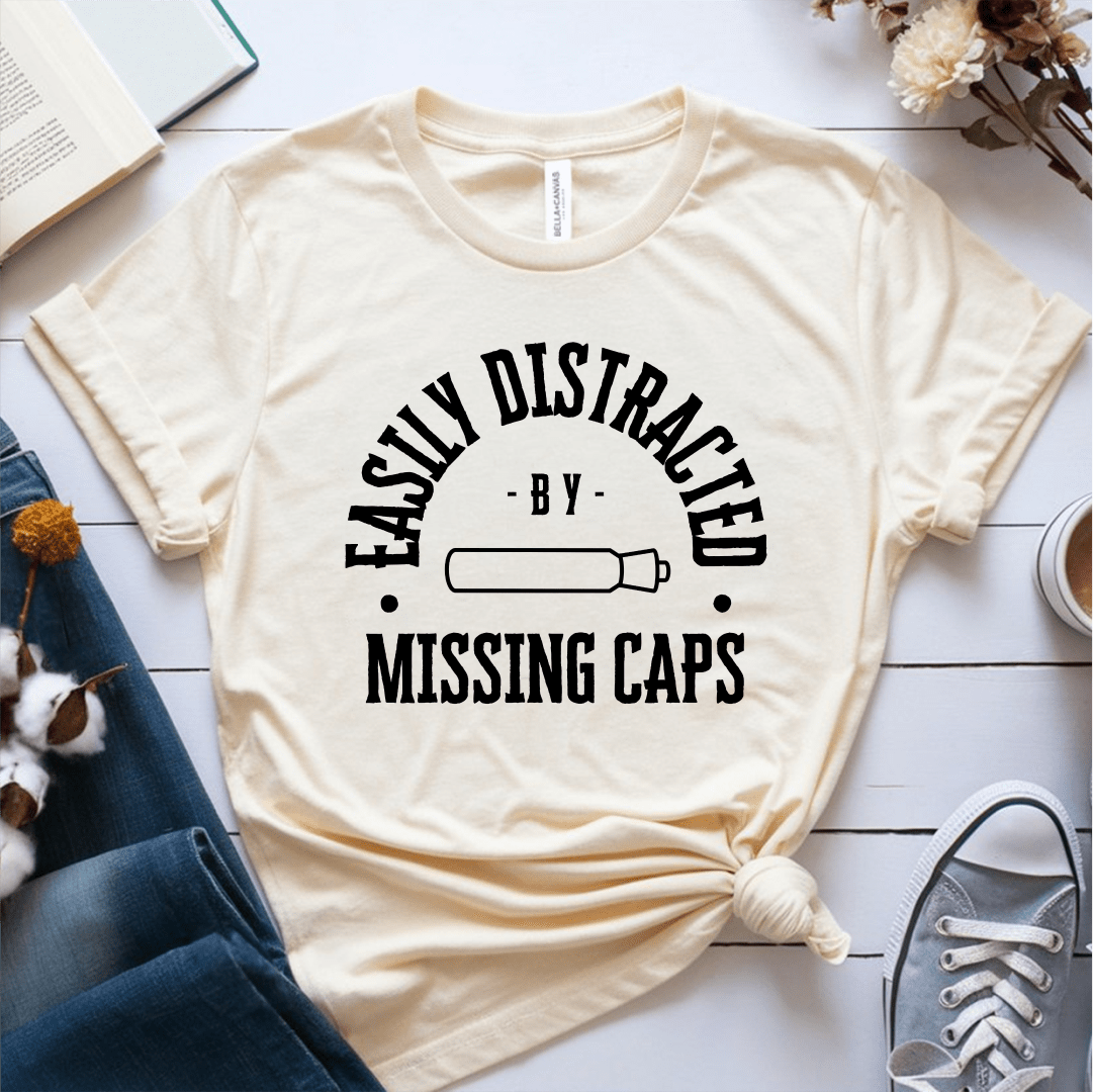 T-Shirt Cream / S Easily Distracted By Missing Caps T-Shirt