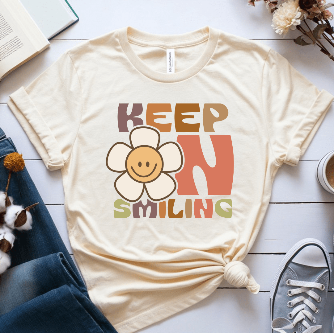 T-Shirt Cream / S Keep On Smiling T-Shirt