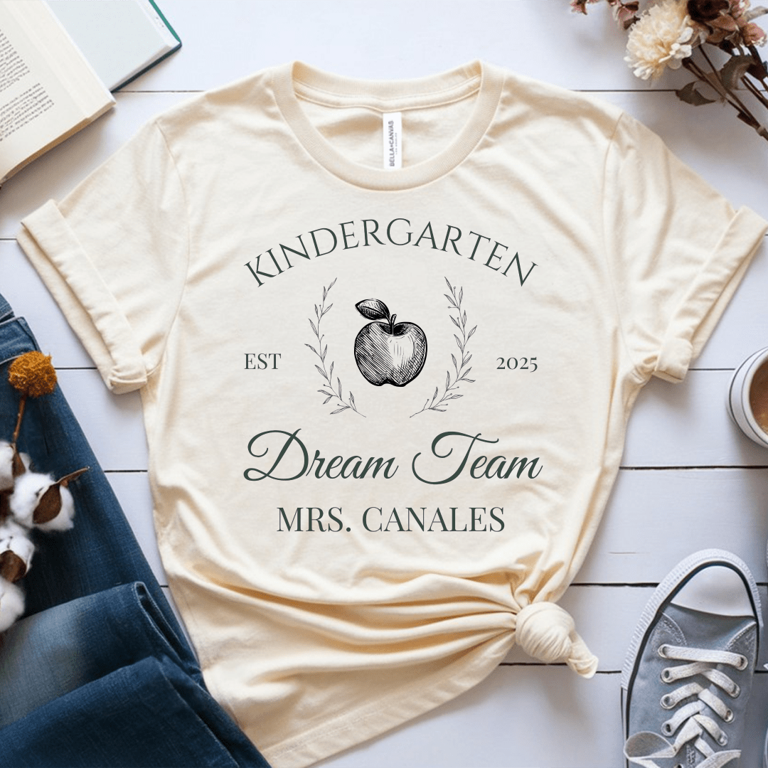 T-Shirt Cream / S Personalized Grade Name Year Dream Team Apple Wreath T-Shirt