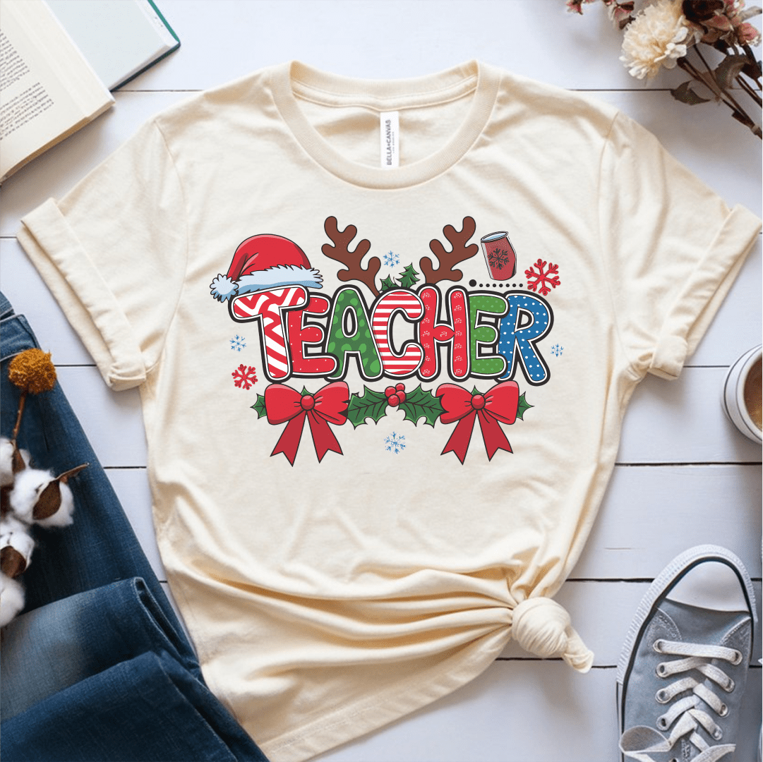 T-Shirt Cream / S Teacher Christmas Pattern Antlers T-Shirt