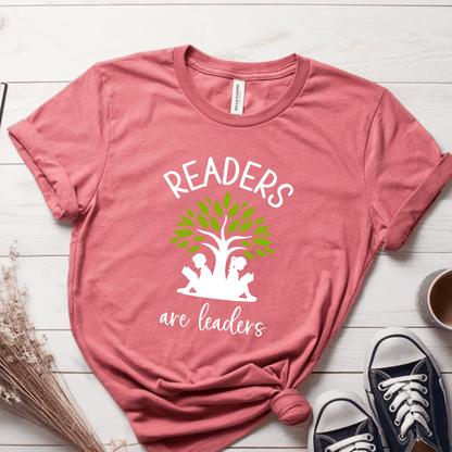 T-Shirt Mauve / S Readers Are Leaders T-Shirt