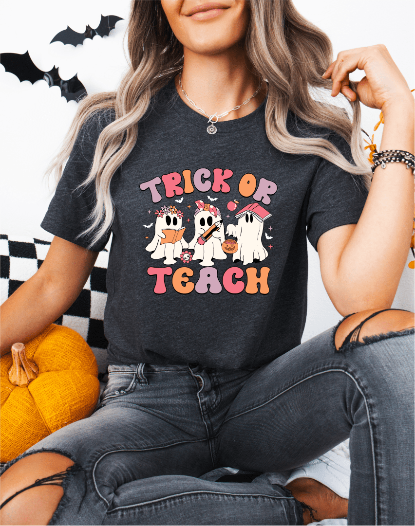 T-Shirt Trick Or Teach T-Shirt